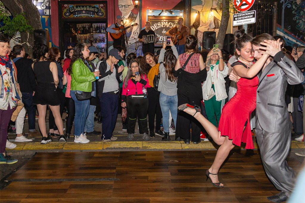 Lo de Roberto + La Catedral del Tango, noche porteña en Almagro